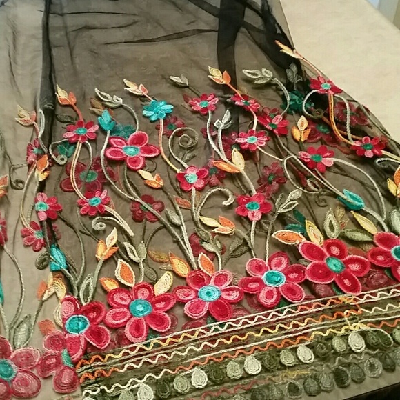 SOLD Black Net Boho Kimono Fringe Multi Color Floral Sz XL/XXL - Picture 6 of 6